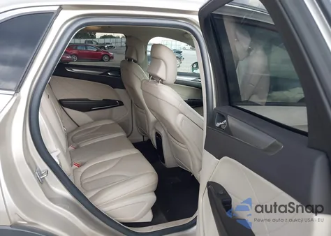 2017 Lincoln Mkc Premiere z USA, uszkodzony, nr VIN 5LMCJ1C95HUL27646